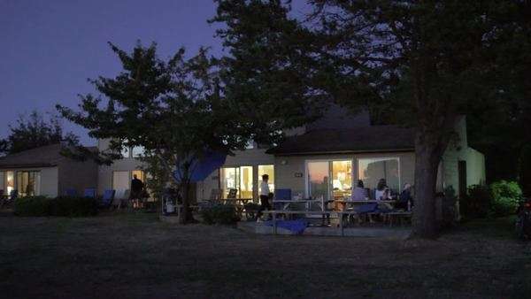 Static Shot Of Vacation Houses In Washington State Stock Video