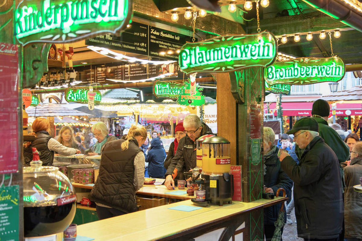 People at German mulled wine stall at Frankfurt Christmas Market, Frankfurt am Main, Hesse, Germany, Europe Royalty-free stock photo