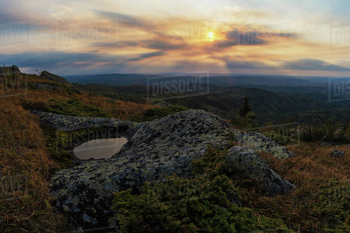 Beauty view on Sinyukha mountain, the highest mountain of Kolyvan ridge ...