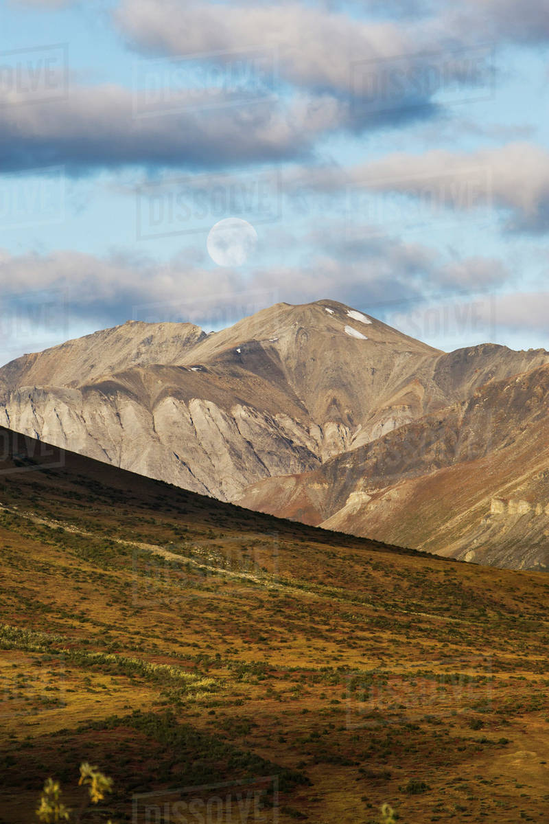 Brooks range gates of the arctic national park northwestern alaska