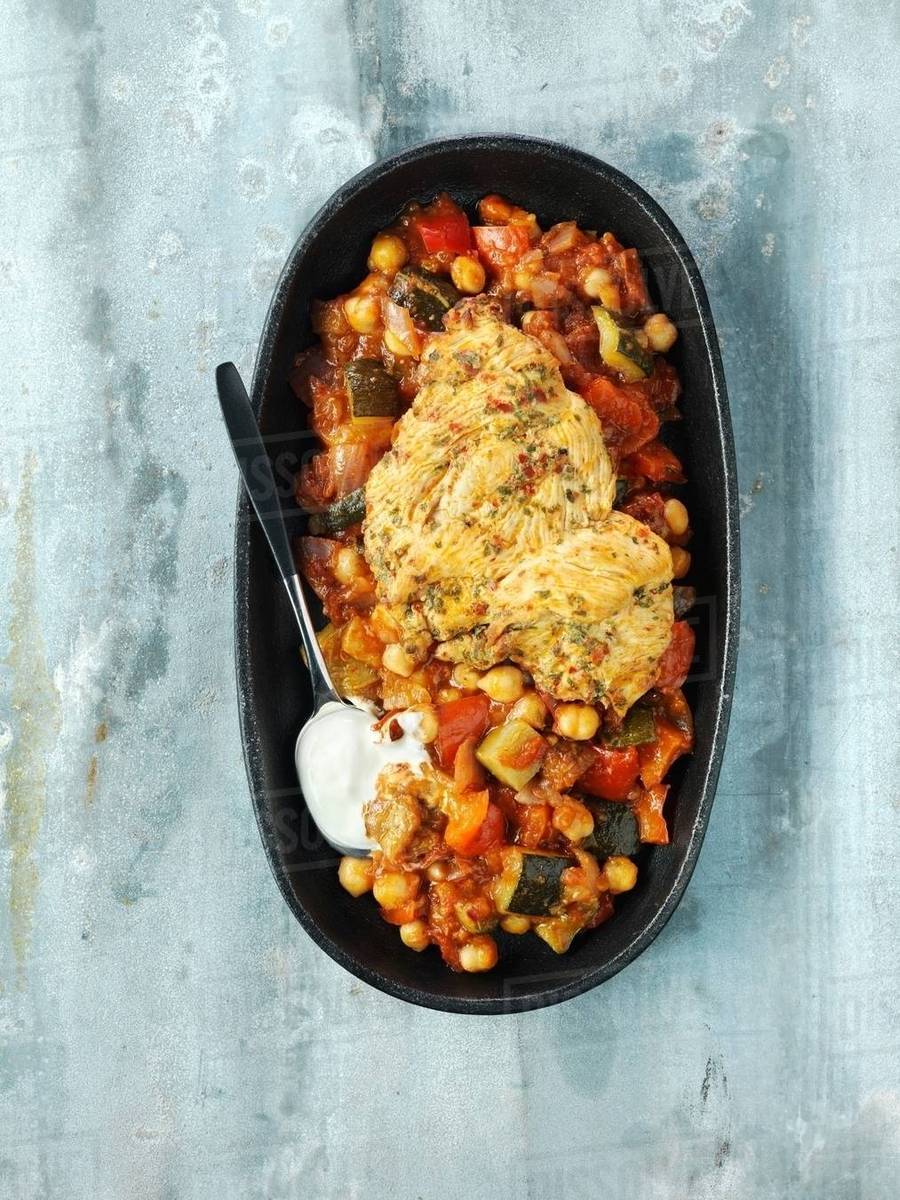 Paprika chicken breast, courgettes, chick peas, red peppers Stock