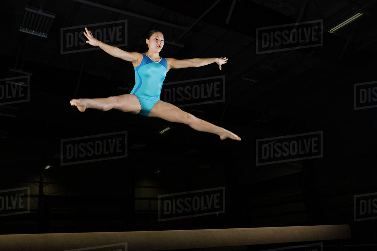 How To Do A Split Jump On Beam - The Best Picture Of Beam
